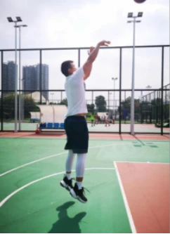 业余爱好者如何利用智能工具提升篮球水平_2